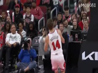 NBA季前赛步行者VS马刺20251018