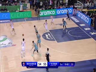 CBA常规赛南京头排苏酒VS广东华南虎20231112（王港）
