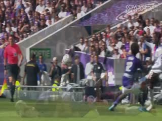 法甲联赛图卢兹VS里昂20240929