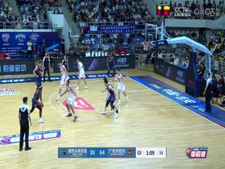 CBA季前赛南京头排苏酒VS广东华南虎20241005