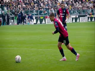 意甲联赛卡利亚里VS都灵20241021