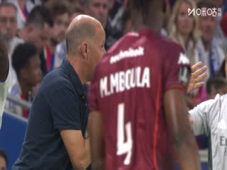 法甲联赛里昂VS梅斯足球俱乐部20250824