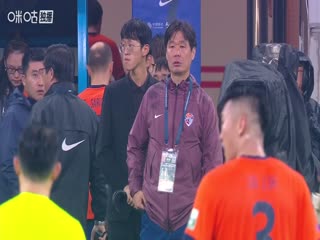 中超联赛青岛海牛VS上海海港20251017